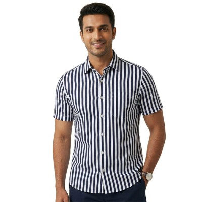 Half sleeves shirt
